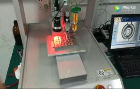 視覺噴射高精密點(diǎn)膠機(jī)-香芋機(jī)電