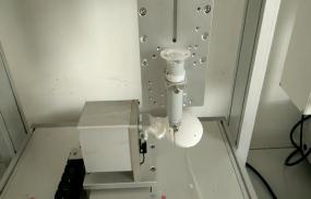 香芋機(jī)電四軸旋轉(zhuǎn)點(diǎn)膠機(jī)